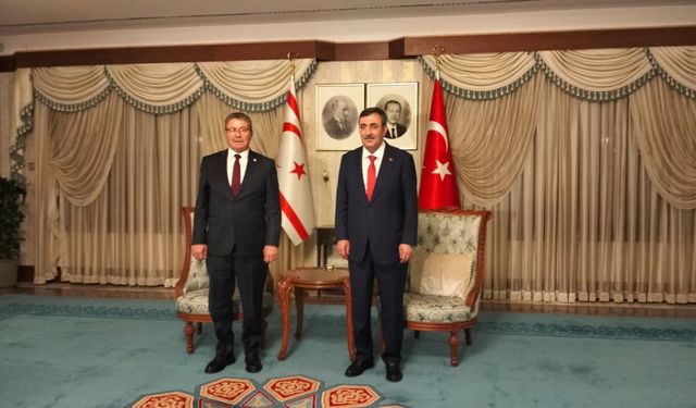 Cumhurbaşkanı Yardımcısı Yılmaz, KKTC Başbakanı Üstel ile bir araya geldi