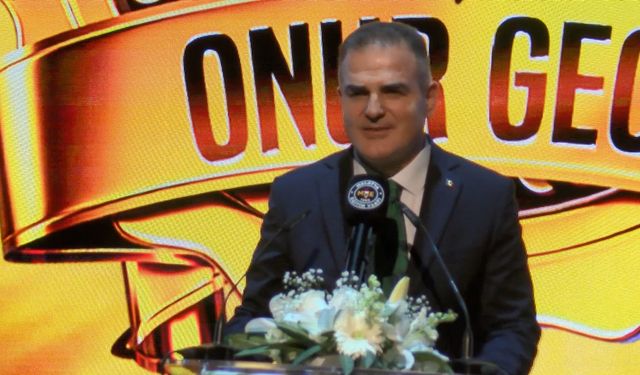 İstanbul - Malatya Eğitim Vakfı'nın 40'ıncı yılına özel onur gecesi düzenlendi