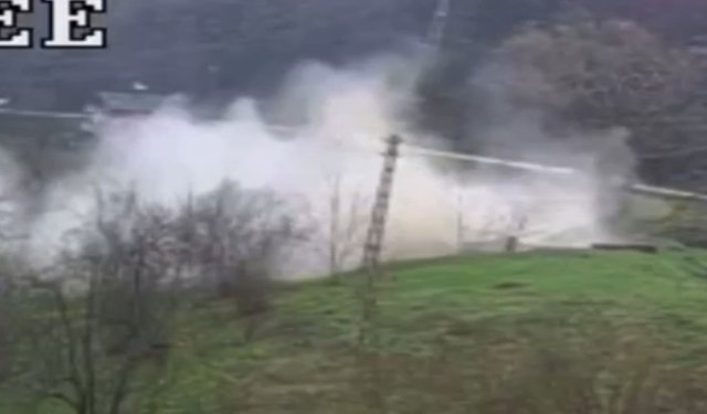 Kastamonu'da heyelan nedeniyle 2 katlı ev çöktü: O anlar kamerada