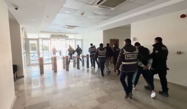 Kırşehir merkezli 4 ilde dolandırıcılık operasyonu: 4 tutuklama