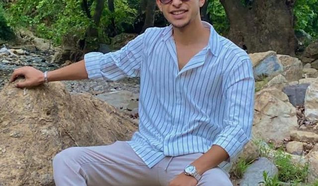 Manisa'da yüksek gerilim hattına kapılan işçi öldü