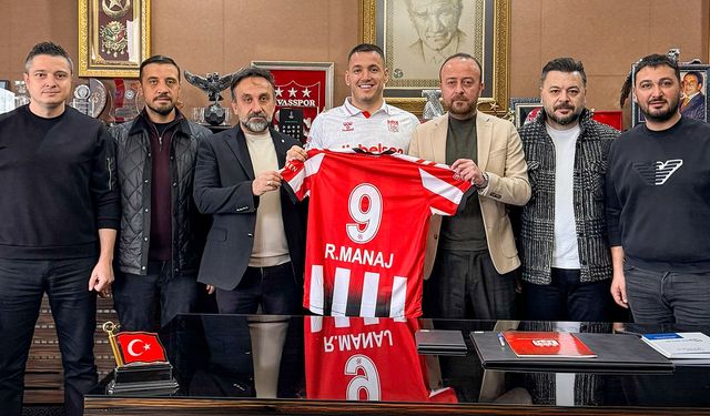 Rey Manaj yeniden Sivasspor'da
