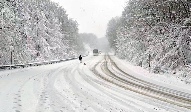 Trakya'da kar yağışı etkili oluyor (4)