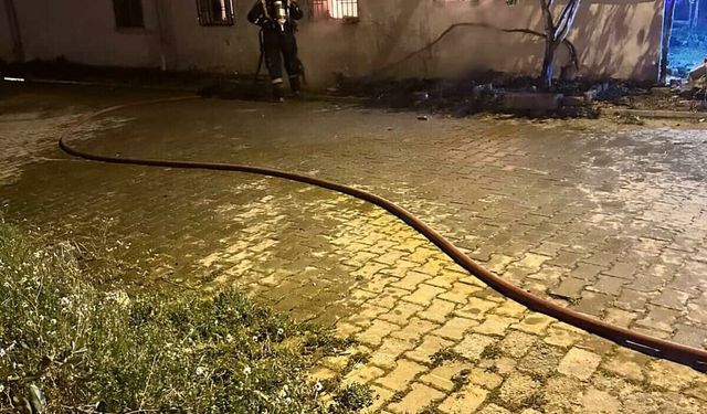 Aydın'da müstakil ev alev alev yandı