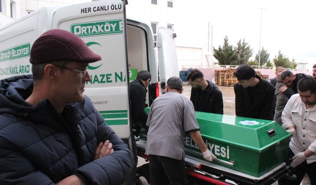 Boşanma aşamasındaki eşini anne ve babasının mezarı başında öldürüp, baldızını yaraladı