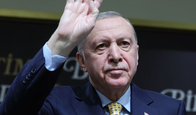 Cumhurbaşkanı Erdoğan: Bu fırtınalı sulardan ülkemizi sahil-i selamete çıkartacağız / Ek fotoğraflar