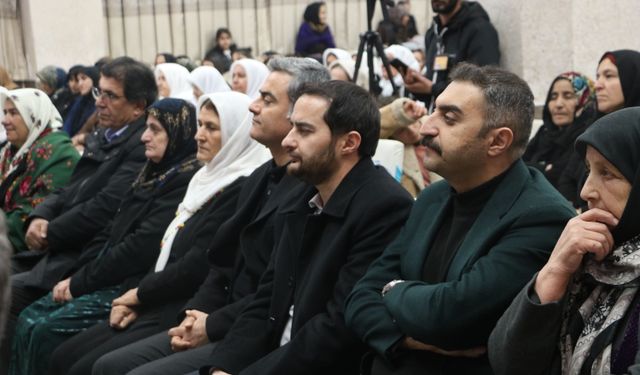 Hatimoğulları: Savaş Türkiye'ye sıçramamalı, barış süreci hızlanmalı