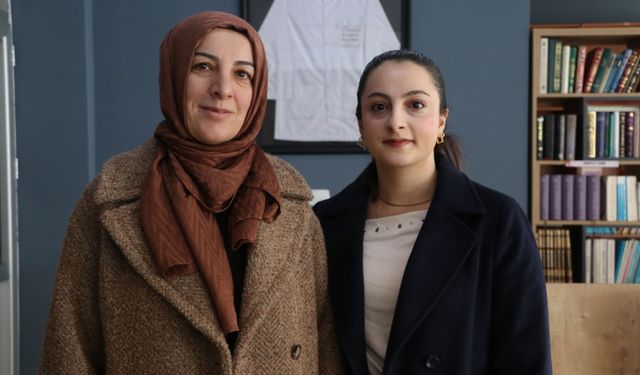 Işıl, kanserden hayatını kaybeden babasından etkilenip tıp okuyor