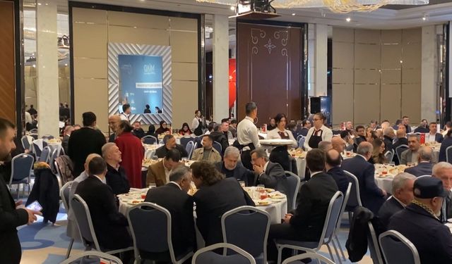 İstanbul- Bakan Kacır: Cephede güçlü değilseniz masada da güçlü olamazsınız