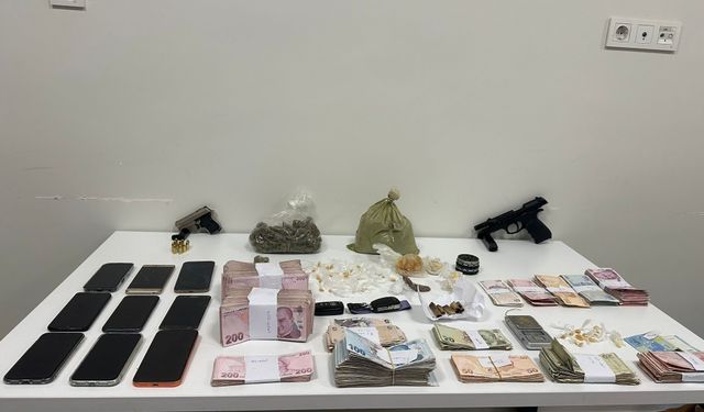 İstanbul - Maltepe'de uyuşturucu operasyonu: 5 gözaltı