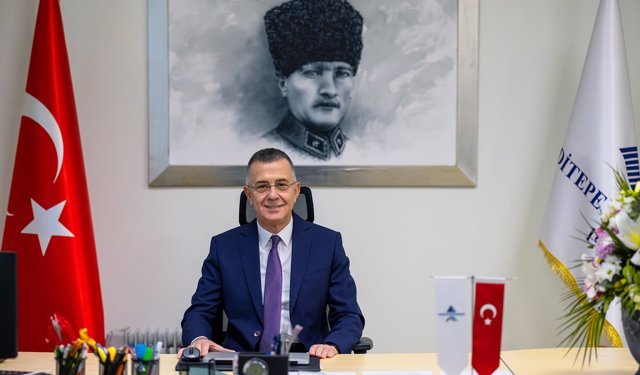 Rektör Prof. Dr. Durman: Yükseköğretimin değişen bilim ve teknolojiye uyum sağlaması önemli