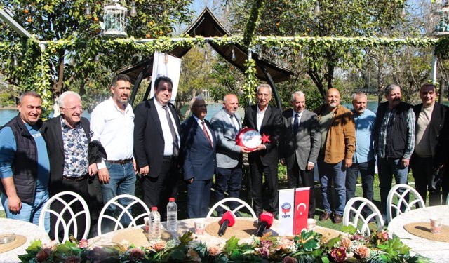 Adnan Polat: Galatasaray'ın şampiyonluğu kesin kazanacağını düşünüyorum