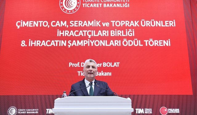 Bakan Bolat: Hürmüz'den gidemeyen ürünler boru hatları ve karayoluyla taşınacak