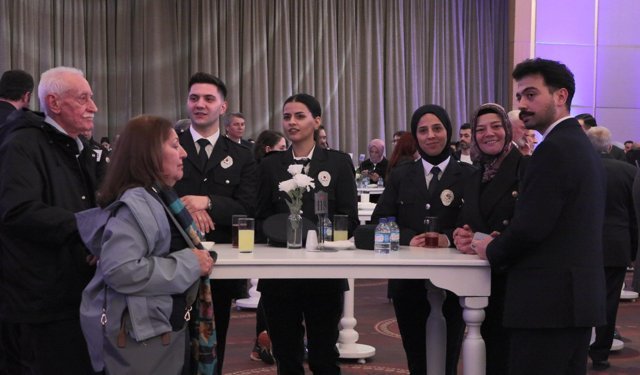 Bakan Bolat, Türk Polis Teşkilatı'nın 181'inci kuruluş yıl dönümü kutlamalarına katıldı