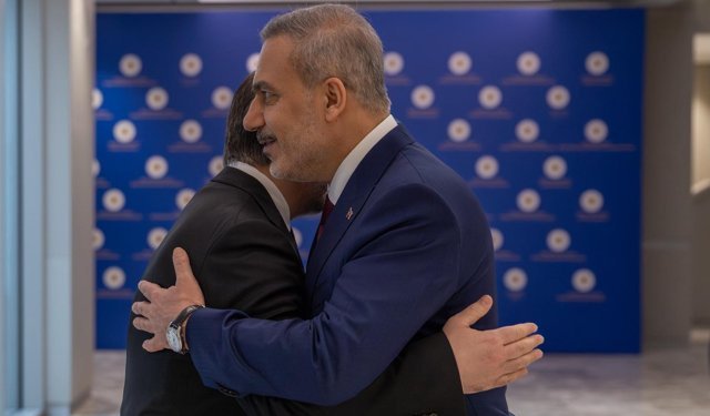 Bakan Fidan, Suriyeli mevkidaşı Şeybani ile bir araya geldi