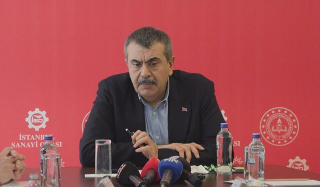Bakan Tekin: Mesleki eğitim alan çocuklarımızın atölyede, fabrikada eğitim almasından niye rahatsız olabilirsiniz