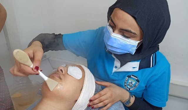 Bu liseyi bitiren öğrenciler güzellik uzmanı olacak