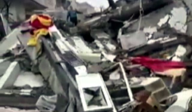 Deprem davasında 'şov' tartışması gerginliğe neden oldu; 1 tahliye