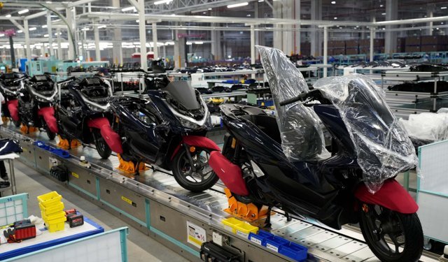Honda Türkiye, İzmir Aliağa'da motosiklet üretimine başladı