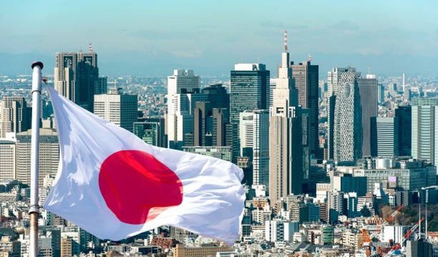 Japonya'da şantiyede iskelenin çökmesi sonucu 3 kişi hayatını kaybetti