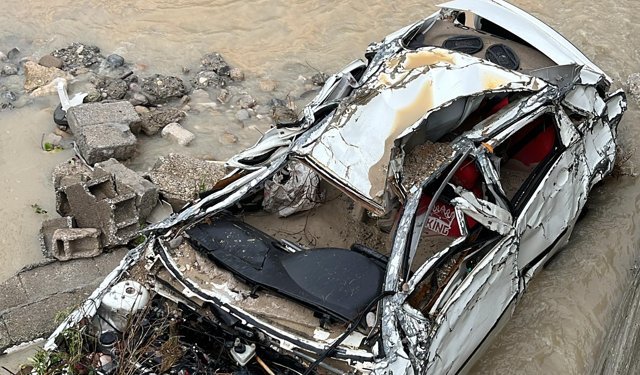 Kadirli'de 2 kişinin öldüğü sel felaketinin izleri siliniyor