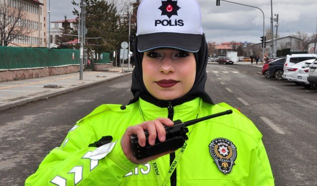 Kars trafiği, kadın polislere emanet / Ek fotoğraflar