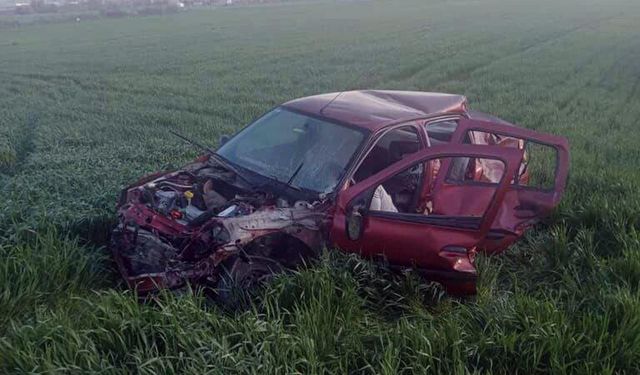 Kırklareli'de iki otomobil çarpıştı; 1 ölü, 4 yaralı