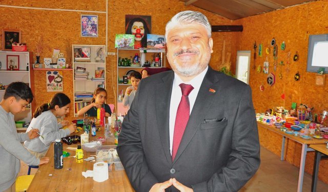 Köy okulunda geri dönüşümle sanat ve müzik eğitim / Ek fotoğraflar