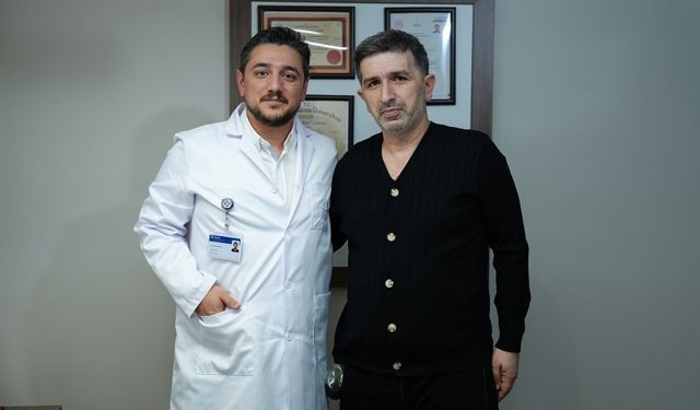 Nefes darlığı ve karın şişkinliği ile geldi 20 santimetre çapında kist çıkarıldı
