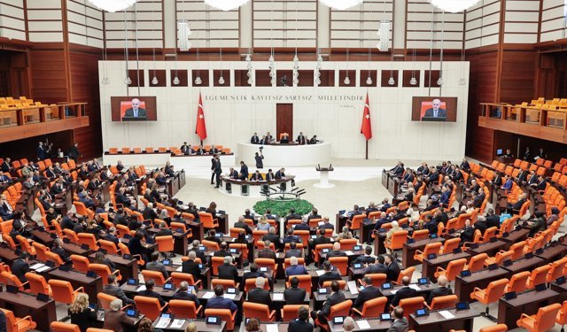 TBMM Genel Kurulu'nda, site aidatlarına yönelik düzenlemeleri içeren teklifin 5 maddesi kabul edildi