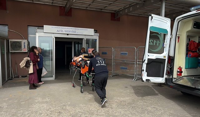 Trafikte 'yol verme' tartışmasında tabancayla vuruldu