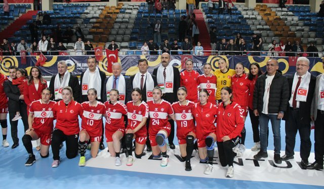 Türkiye- Macaristan: 23-42