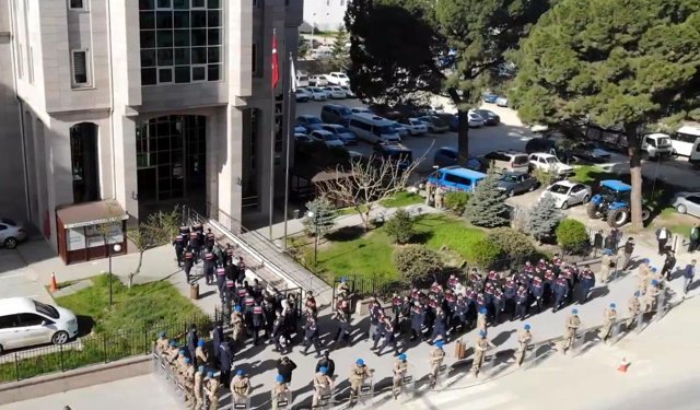 16 ilde 16 organize suç örgütüne operasyon: 198 gözaltı
