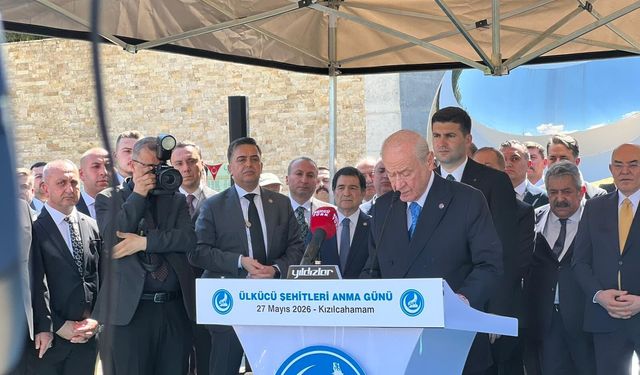 Bahçeli, Ülkücü Şehitler Anıtı'nı ziyaret etti