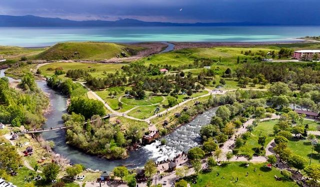 Balık göçünü bayram tatilinde 40 bin kişi izledi