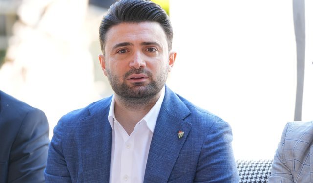 Bursaspor Başkanı Çelik: 1 yabancı oyuncu bitti, 2 oyuncu da bitme aşamasında