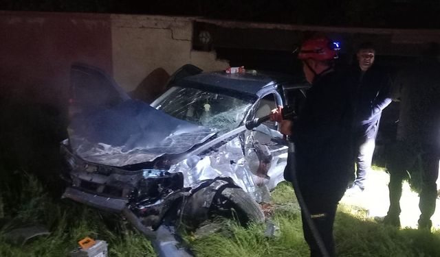 Muş'ta otomobil takla attı: 1 ölü, 3 yaralı
