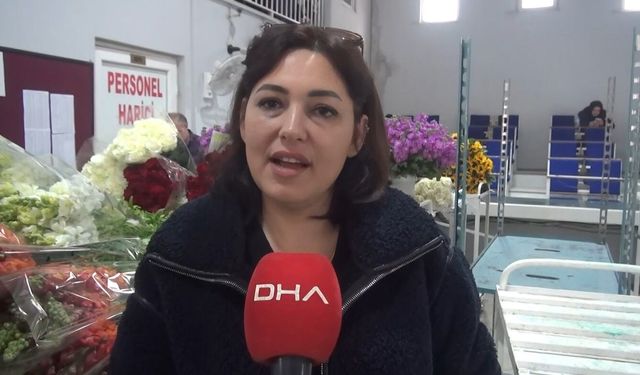 Yalova'da çiçek mezadında 'Anneler Günü' yoğunluğu