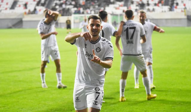 Altay'da Caner ve Emre'den ihtar