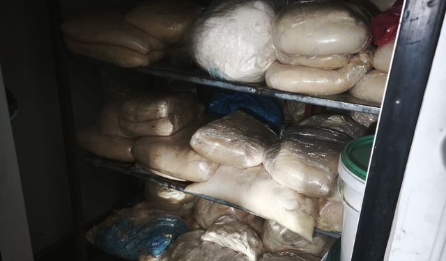 Ankara'da 9 ton bozuk süt ve süt ürünü ele geçirildi