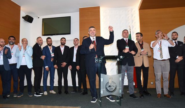 Karşıyaka'da yetki telaşı