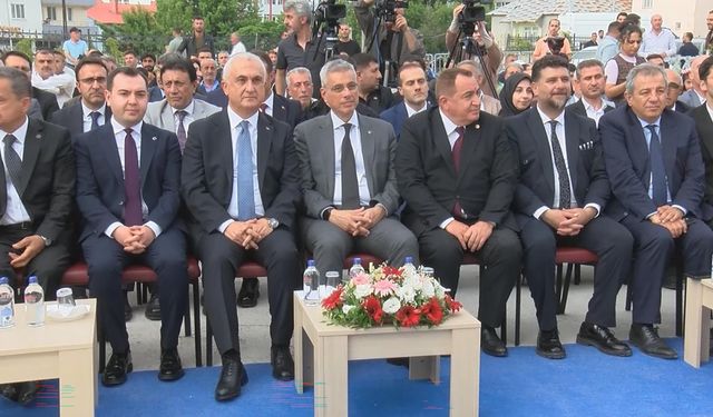 Sağlık Bakanı Memişoğlu, Muş'ta sağlık yatırımlarını değerlendirdi (2)