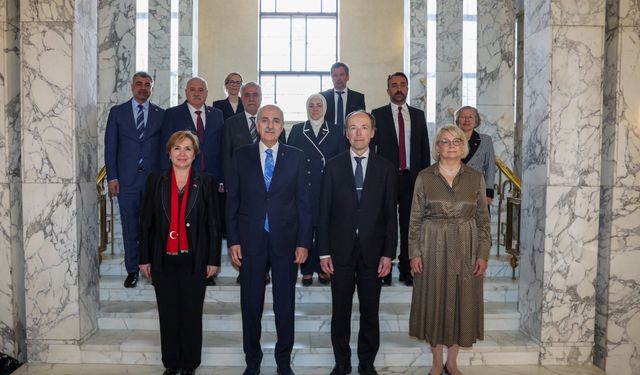 TBMM Başkanı Kurtulmuş, Finlandiya Parlamentosu Başkanı Halla-Aho ile görüştü