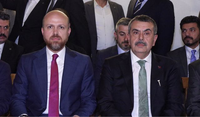Yenikapı'da 'Muharrem Ayı Oruç Açma ve Lokma Paylaşımı Programı' düzenlendi