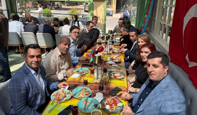 Londra’da Türk ve Azerbaycanlı İş İnsanları Buluştu
