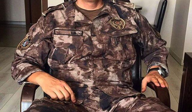 15 Temmuz şehidi emniyet müdürü, mezarı başında anıldı