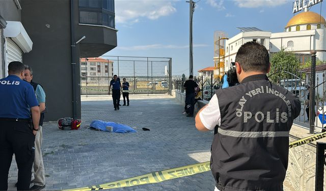 5'inci kattan düşen Alzheimer hastası kadın öldü