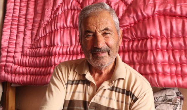 80 yaşındaki yarım asırlık yorgancı, mesleğini yaşatmaya çalışıyor