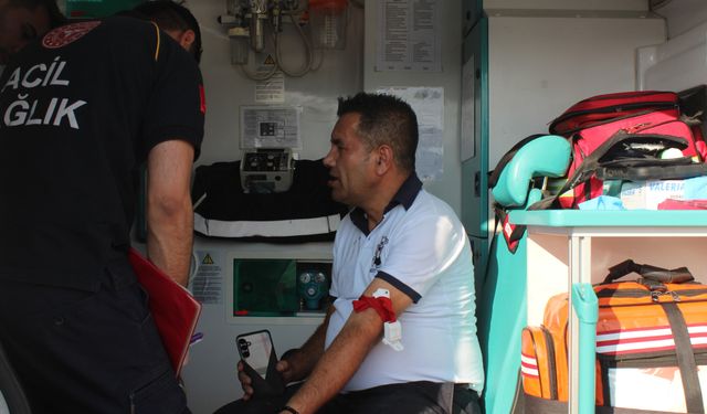 Aksaray'da otobüs yoldan çıktı; 40 yaralı- Yeniden