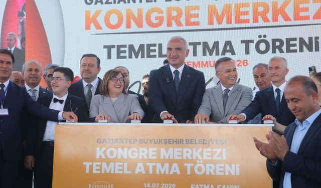 Bakan Ersoy: Çingene Kızı Mozaiği'nin 13'üncü panelinin getirilmesinin mutluluğunu yaşıyoruz (2)